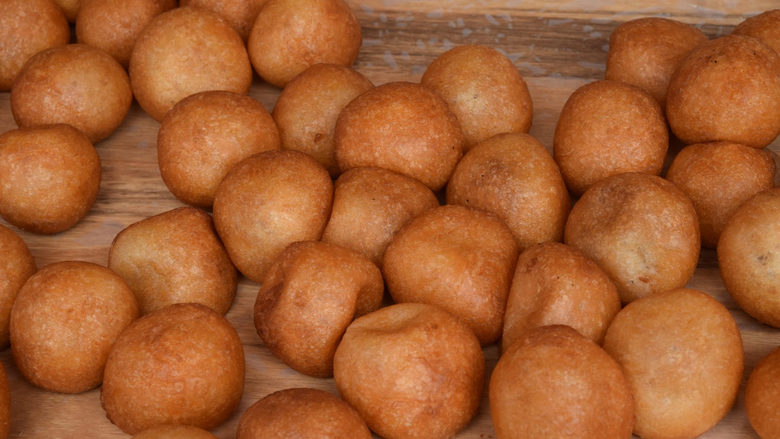 washing potatoes washing potatoes