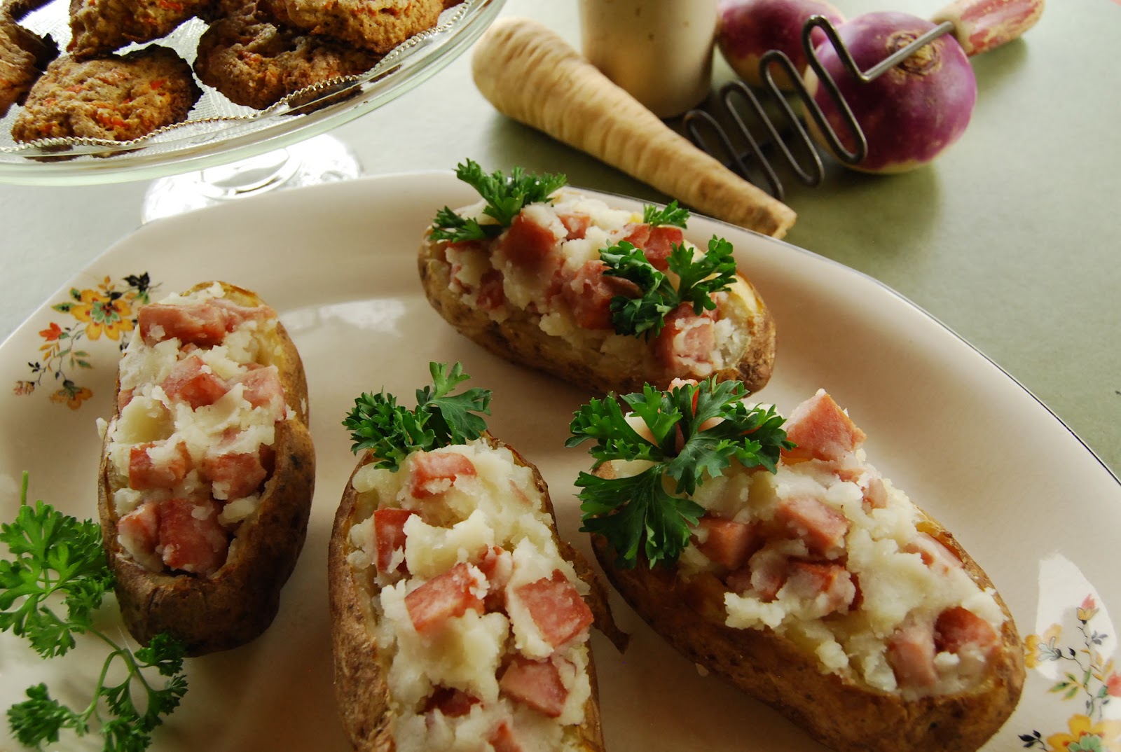 Jacket potatoes with carrots Jacket potatoes with carrots